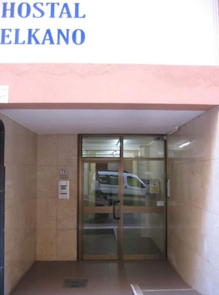 Hostal Elkano Barcelona Exterior foto